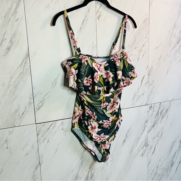 Kona Sol Floral Flounce Coverage One Piece Monokini Swimsuit SZ M - Picture 2 of 9